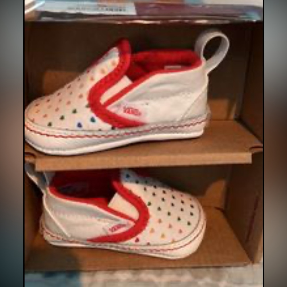 Baby crib vans